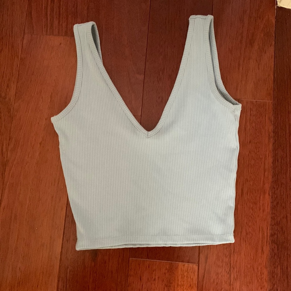 Ribbed baby blue v neck crop top papaya